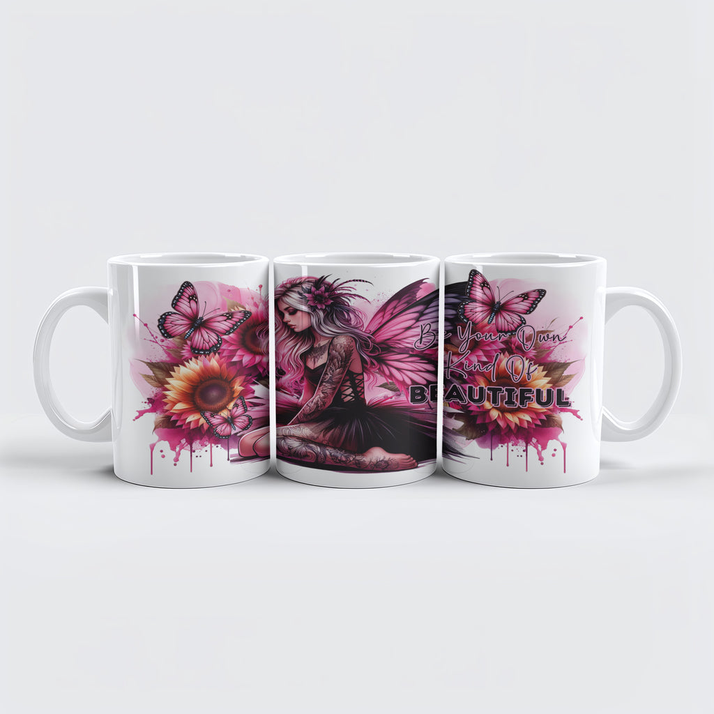 „Be Your Own Kind Of Beautiful“ Tasse – Schmetterlingsfee mit Tattoos & Blumen | Inspirierende Kaffeetasse für Frauen | Geschenkidee Selbstliebe