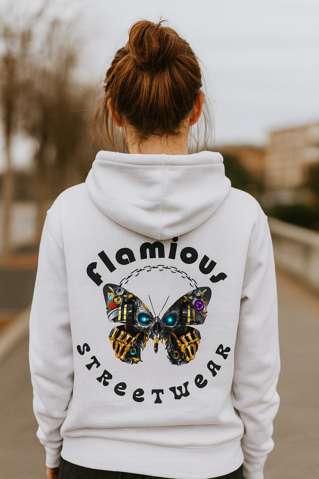 Flamious Hoodie – Butterfly Tech Streetwear | Premium Unisex Hoodie in vielen Farben